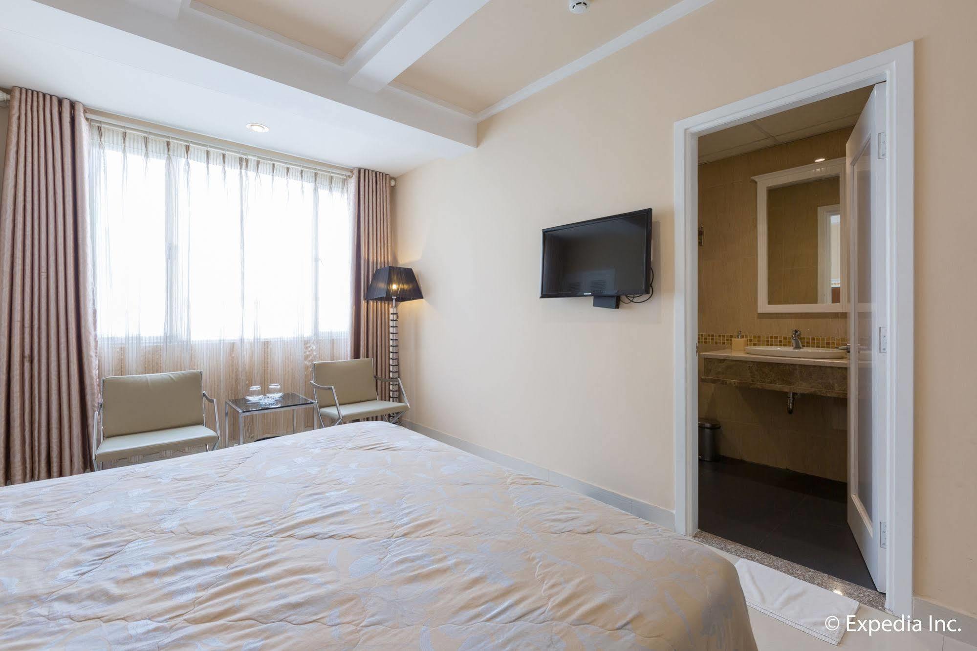 Dyn Opera Hotel Ho Chi Minh City Bagian luar foto