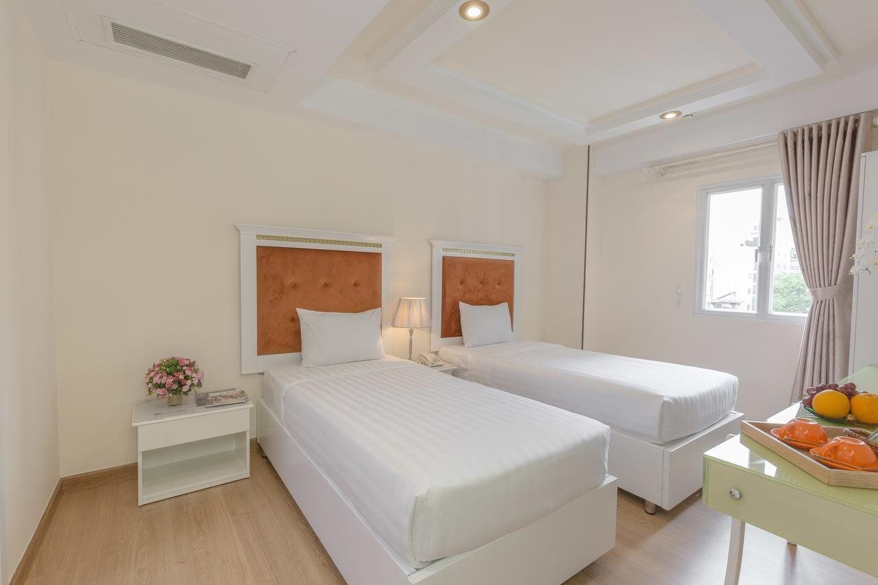 Dyn Opera Hotel Ho Chi Minh City Bagian luar foto